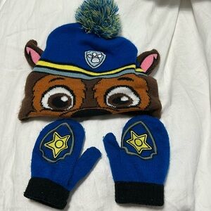 Paw patrol chase hat and mittens